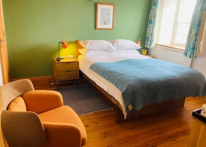 Riverside Bed & Breakfast